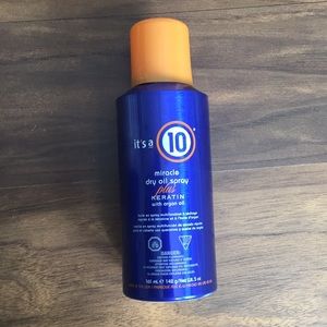 It’s a 10 miracle dry oil spray, plus keratin